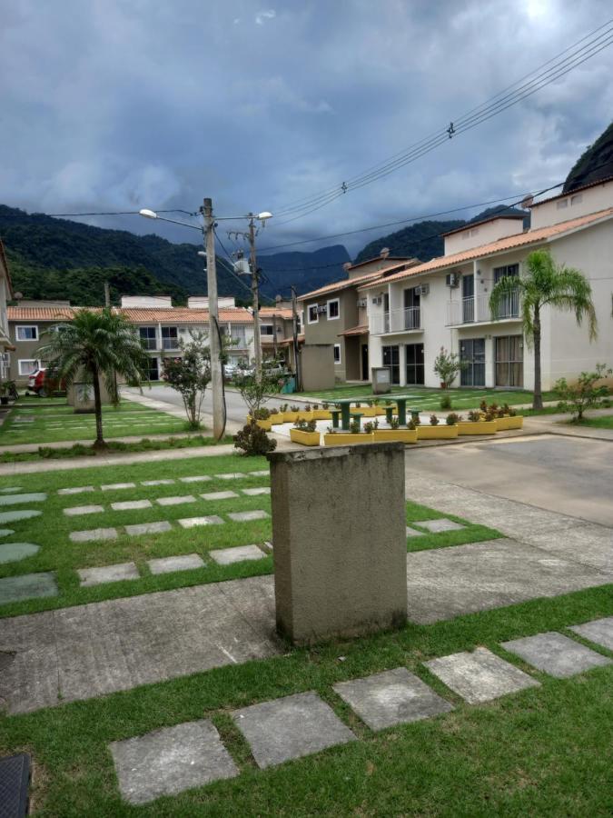 Linda casa em Condomínio no Sahy Mangaratiba Exterior foto